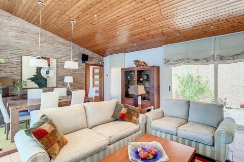 Продажа виллы Сан-Поль-де-Мар, Барселона, Испания 5 спален, 406м2 №132796 - фото 8