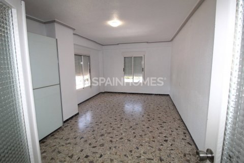 Villa for sale Elche, Alicante, Spain 6 bedrooms, 203 sq.m. No. 132794 - photo 25