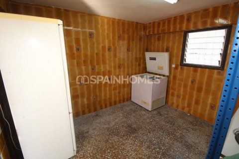 Продажа виллы в Эльче, Аликанте, Испания 6 спален, 203м2 №132794 - фото 30