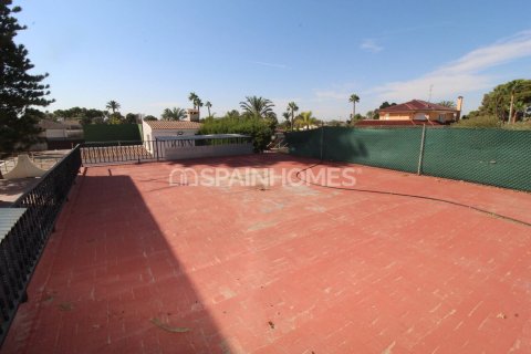 Продажа виллы в Эльче, Аликанте, Испания 6 спален, 203м2 №132794 - фото 14