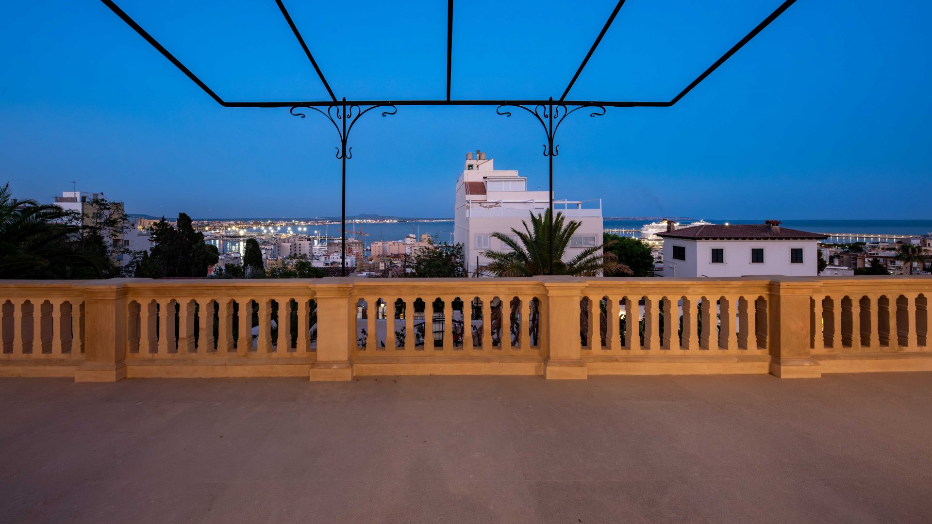 Huvila Palma de Majorca, Mallorca, Espanja 5 makuuhuonetta, 613 m2 No. 129705