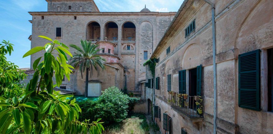 Townhouse Llucmajor, Mallorca, Spanien 7 Schlafzimmer, 1045 m2 Nr. 129703