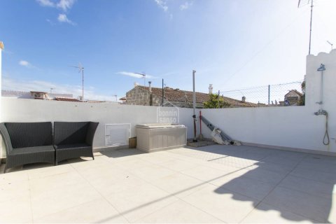 Apartment for sale Mahon, Menorca, Spain 3 bedrooms, 92 sq.m. No. 129701 - photo 13