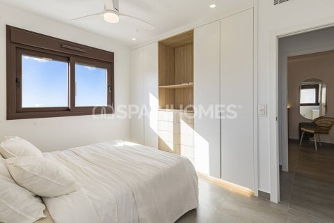 Продажа квартиры в Пилар де ла Орадада, Аликанте, Испания 2 спальни, 72м2 №121305 - фото 19