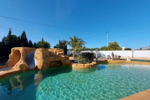 Finca for sale San Pedro del Pinatar, Murcia, Spain 5 bedrooms,  No. 132061 - photo 2