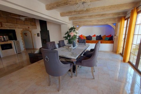 Finca for sale San Pedro del Pinatar, Murcia, Spain 5 bedrooms,  No. 132061 - photo 5