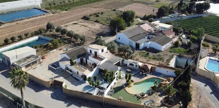 Finca San Pedro del Pinatar, Murcia, Spain 5 bedrooms, No. 132061