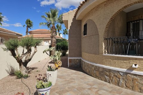 Villa for sale Benijofar, Alicante, Spain 3 bedrooms, 119 sq.m. No. 131563 - photo 2