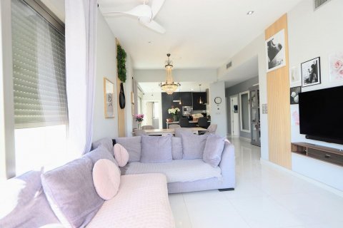 Villa for sale Alicante, Spain 5 bedrooms, 243 sq.m. No. 129357 - photo 7