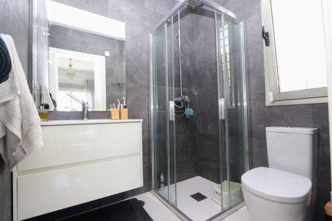 Villa for sale Alicante, Spain 5 bedrooms, 243 sq.m. No. 129357 - photo 19