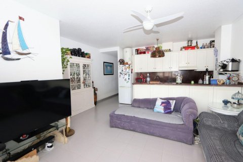 Lägenhet till salu Torrevieja, Alicante, Spanien 3 sovrum, 135 kvm. Nr. 129359 - foto 4