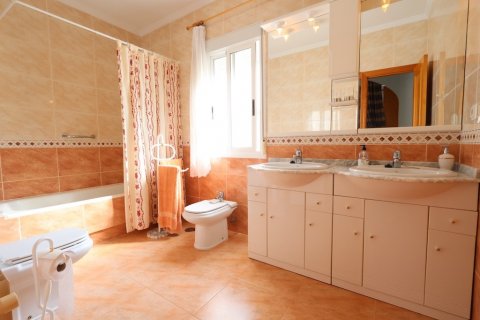 Villa for sale Torrevieja, Alicante, Spain 3 bedrooms, 126 sq.m. No. 128920 - photo 13