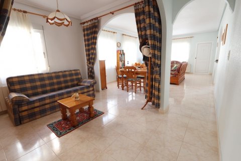 Villa for sale Torrevieja, Alicante, Spain 3 bedrooms, 126 sq.m. No. 128920 - photo 11