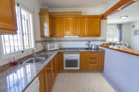 Villa for sale Alicante, Spain 4 bedrooms, 91 sq.m. No. 128919 - photo 8