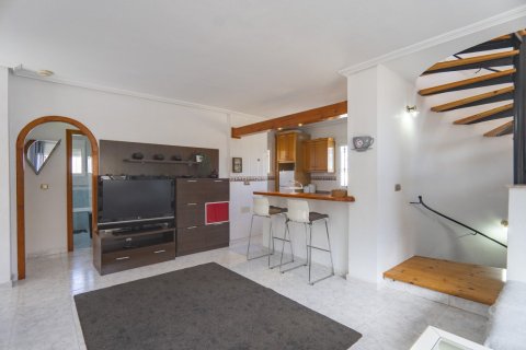 Villa for sale Alicante, Spain 4 bedrooms, 91 sq.m. No. 128919 - photo 5