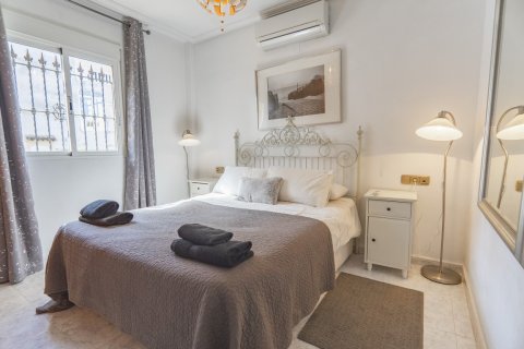Villa for sale Alicante, Spain 4 bedrooms, 91 sq.m. No. 128919 - photo 12