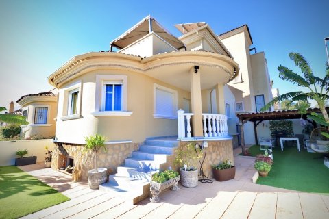 Villa for sale San Miguel de Salinas, Alicante, Spain 4 bedrooms, 163 sq.m. No. 128923 - photo 1