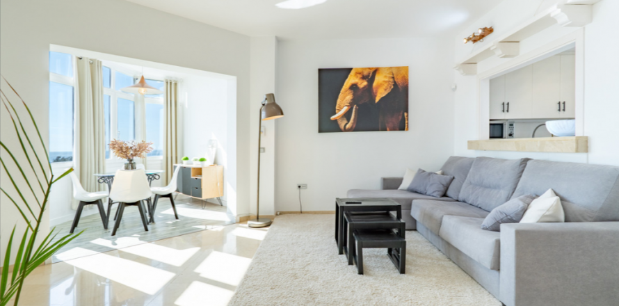 Penthouse Estepona, Malaga, Spain 1 bedroom, 99 sq.m. No. 127563