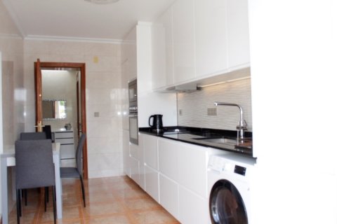 Lägenhet till salu Alicante, Spanien 2 sovrum, 79 kvm. Nr. 131539 - foto 3