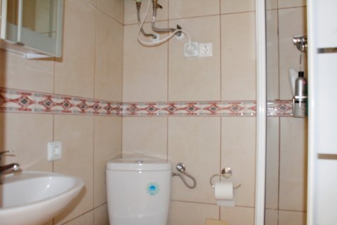 Lägenhet till salu Alicante, Spanien 2 sovrum, 79 kvm. Nr. 131539 - foto 8