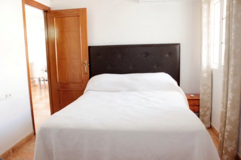 Lägenhet till salu Alicante, Spanien 2 sovrum, 79 kvm. Nr. 131539 - foto 10