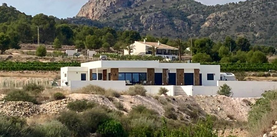 Villa Pinoso, Alicante, Spānijā 3 istabas, 170 m2 Nr. 131540