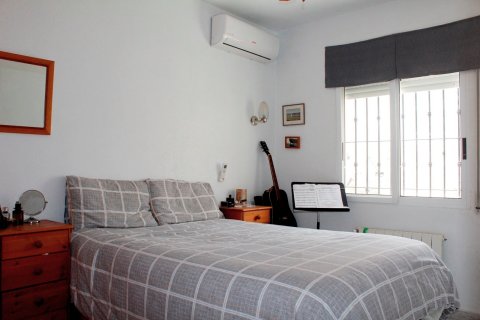 Villa en venta Alicante, España 3 dormitorios, 103 m2 No. 131542 - foto 8