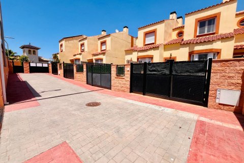 House zum Verkauf Cabo Roig, Alicante, Spanien 3 Schlafzimmer, 89 m2 Nr. 128658 - Foto 18