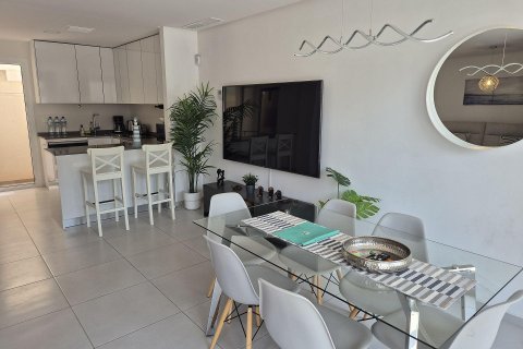 Duplex for sale Torrevieja, Alicante, Spain 3 bedrooms, 110 sq.m. No. 128650 - photo 9