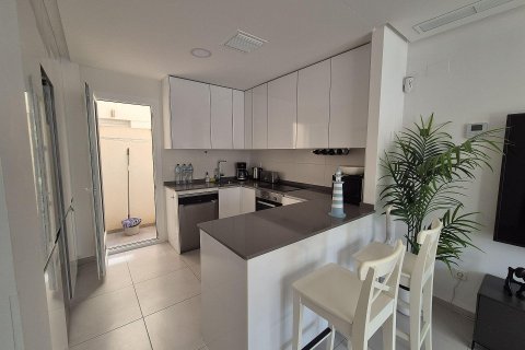 Duplex for sale Torrevieja, Alicante, Spain 3 bedrooms, 110 sq.m. No. 128650 - photo 6