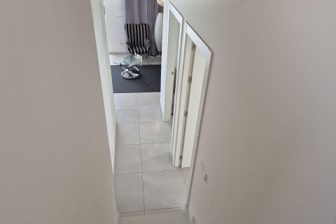 Duplex for sale Torrevieja, Alicante, Spain 3 bedrooms, 110 sq.m. No. 128650 - photo 13