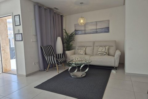 Duplex for sale Torrevieja, Alicante, Spain 3 bedrooms, 110 sq.m. No. 128650 - photo 23