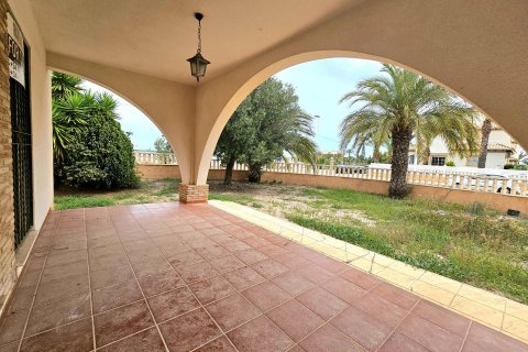 Villa zum Verkauf La Marina, Alicante, Spanien 3 Schlafzimmer, 120 m2 Nr. 128652 - Foto 26
