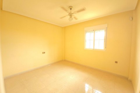 Villa zum Verkauf La Marina, Alicante, Spanien 3 Schlafzimmer, 120 m2 Nr. 128652 - Foto 5