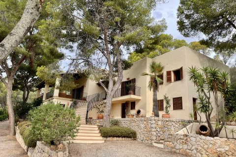 Villa à vendre Port D'andratx, Mallorca, Espagne, 6 chambres, 346 m2 No. 128297 - photo 2