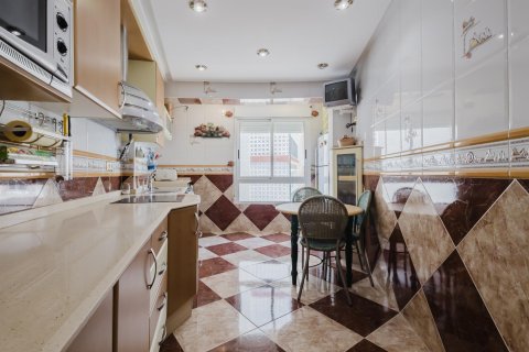 Продажа квартиры Торревьеха, Аликанте, Испания 3 спальни, 106м2 №128653 - фото 14