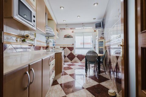 Продажа квартиры Торревьеха, Аликанте, Испания 3 спальни, 106м2 №128653 - фото 3