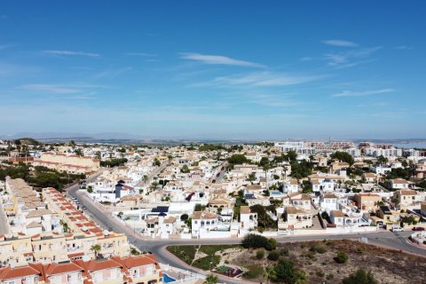 Продажа квартиры в Вилламартин, Аликанте, Испания 2 спальни, 65м2 №122998 - фото 28