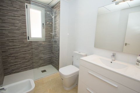 Продажа квартиры в Вилламартин, Аликанте, Испания 2 спальни, 65м2 №122998 - фото 9