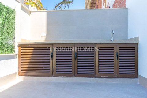 Продажа виллы в Бенихофар, Аликанте, Испания 3 спальни, 119м2 №122469 - фото 19