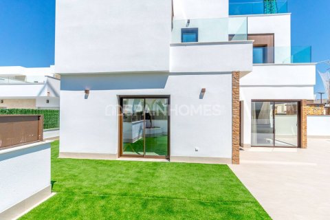 Продажа виллы Бенихофар, Аликанте, Испания 3 спальни, 119м2 №122469 - фото 17