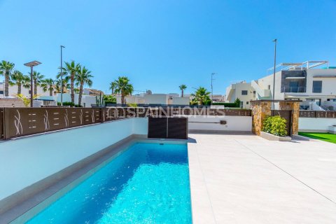 Продажа виллы Бенихофар, Аликанте, Испания 3 спальни, 119м2 №122469 - фото 12
