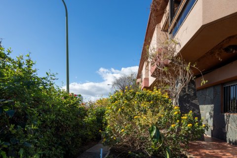 Продажа виллы в Лас-Пальмас-де-Гран-Канария, Гран-Канария, Испания 5 спален, 396м2 №120091 - фото 11