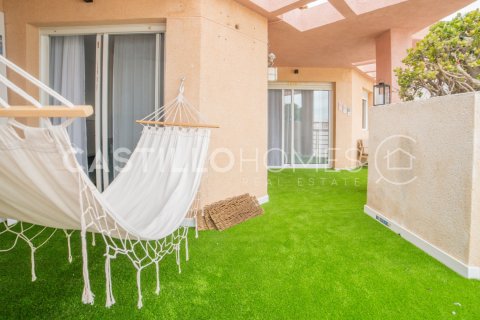 Apartment à vendre Torrevieja, Alicante, Espagne, 2 chambres, 120 m2 No. 129066 - photo 1