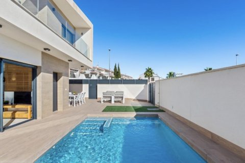Villa for sale San Miguel de Salinas, Alicante, Spain 3 bedrooms, 154 sq.m. No. 129062 - photo 6