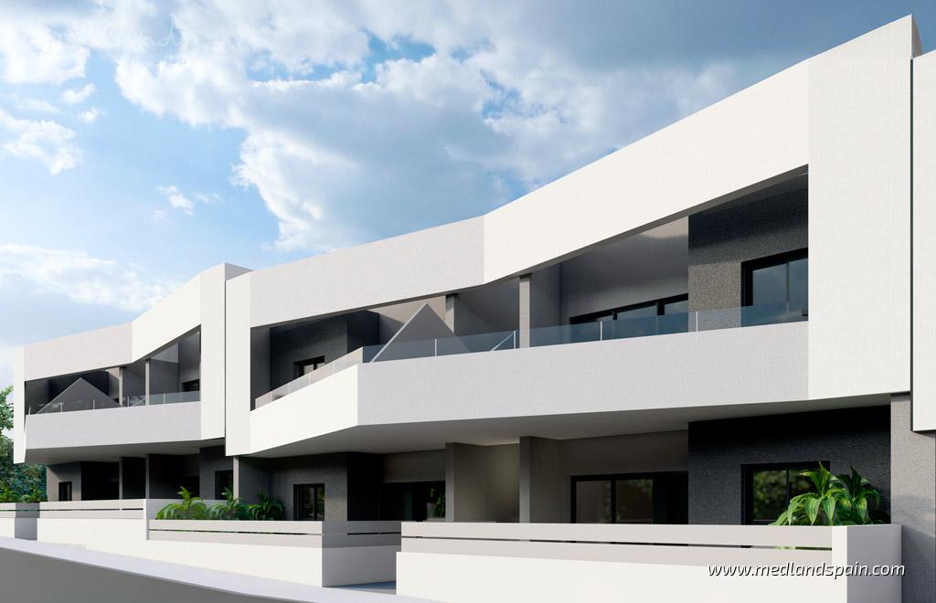 Appartamento a San Miguel de Salinas, Alicante, Spagna 3 camere da letto, 85 mq. N° 124628