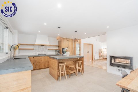 Продажа виллы в Патерна, Валенсия, Испания 6 спален, 442м2 №121982 - фото 18