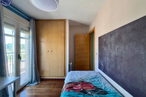 Продажа виллы в Ла-Побла-де-Вальбона, Валенсия, Испания 3 спальни, 224м2 №121986 - фото 26