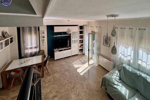 Продажа виллы в Ла-Побла-де-Вальбона, Валенсия, Испания 3 спальни, 224м2 №121986 - фото 4