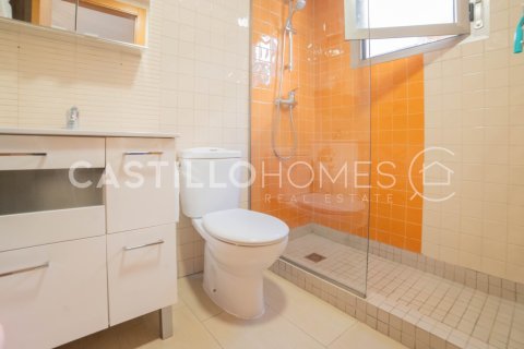 Huoneisto myytävänä Torrevieja, Alicante, Espanja, 3 makuuhuonetta, 91 m2 No. 131951 - kuva 18